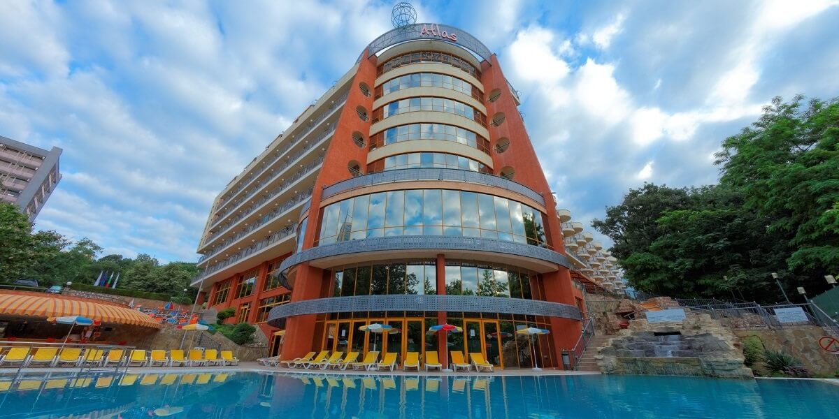 Imagine cu hotelul Atlas din Nisipurile de Aur Bulgaria
