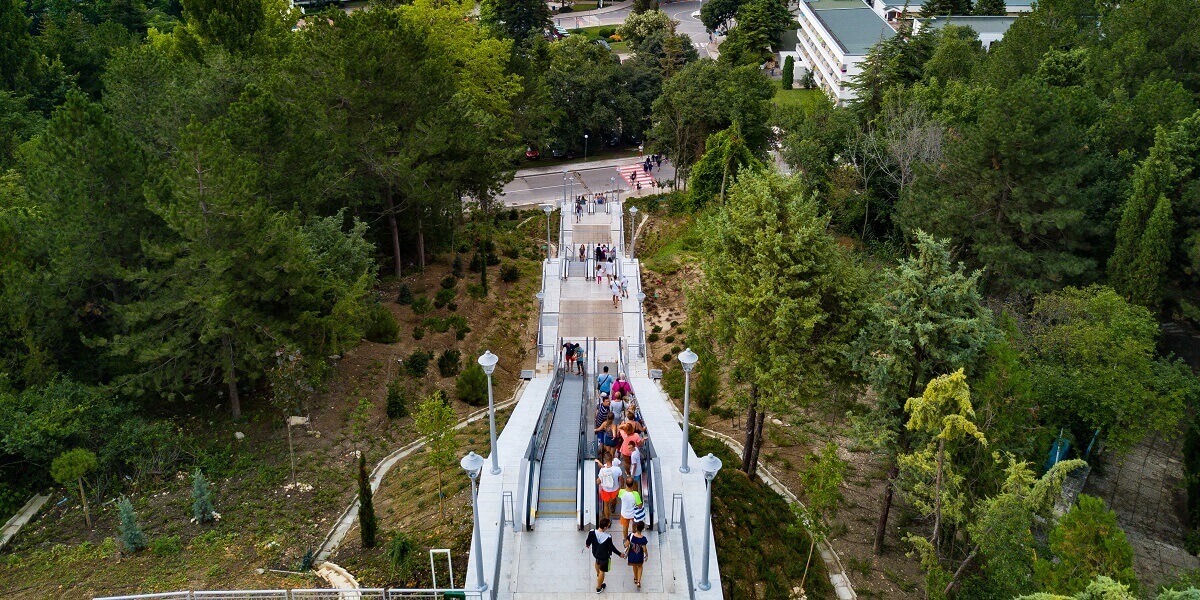 Poze scări rulante stațiunea Albena Bulgaria 11