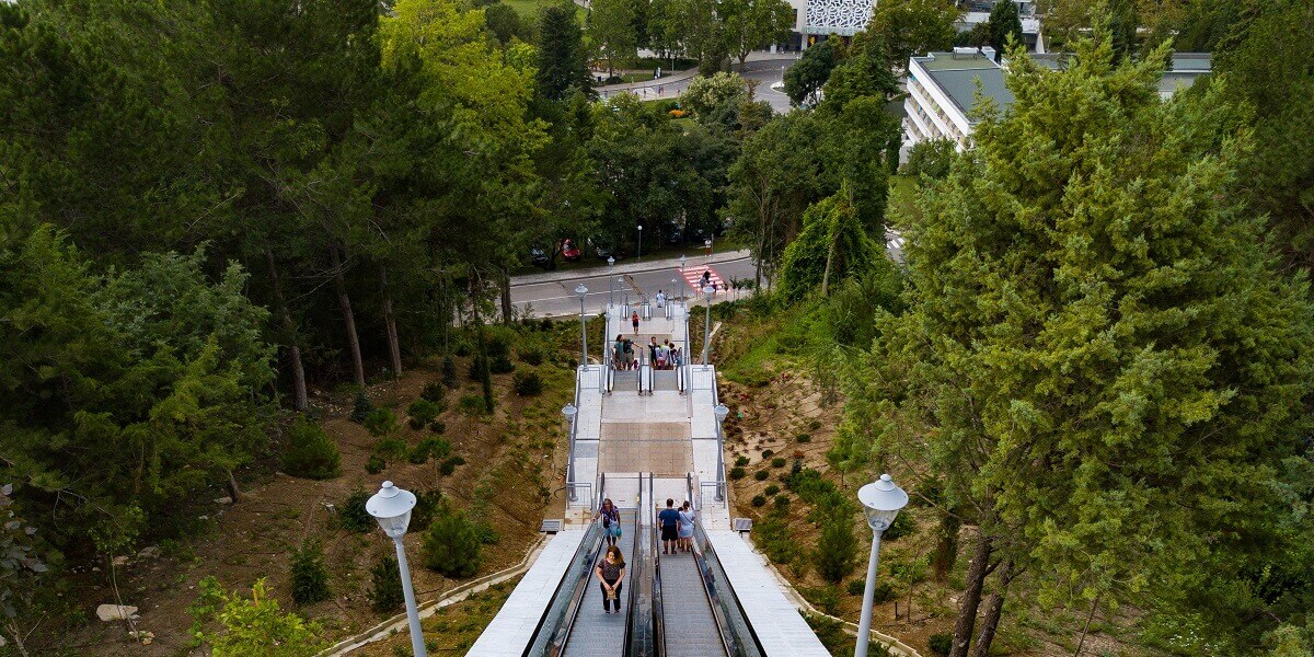 Poze scări rulante stațiunea Albena Bulgaria 14
