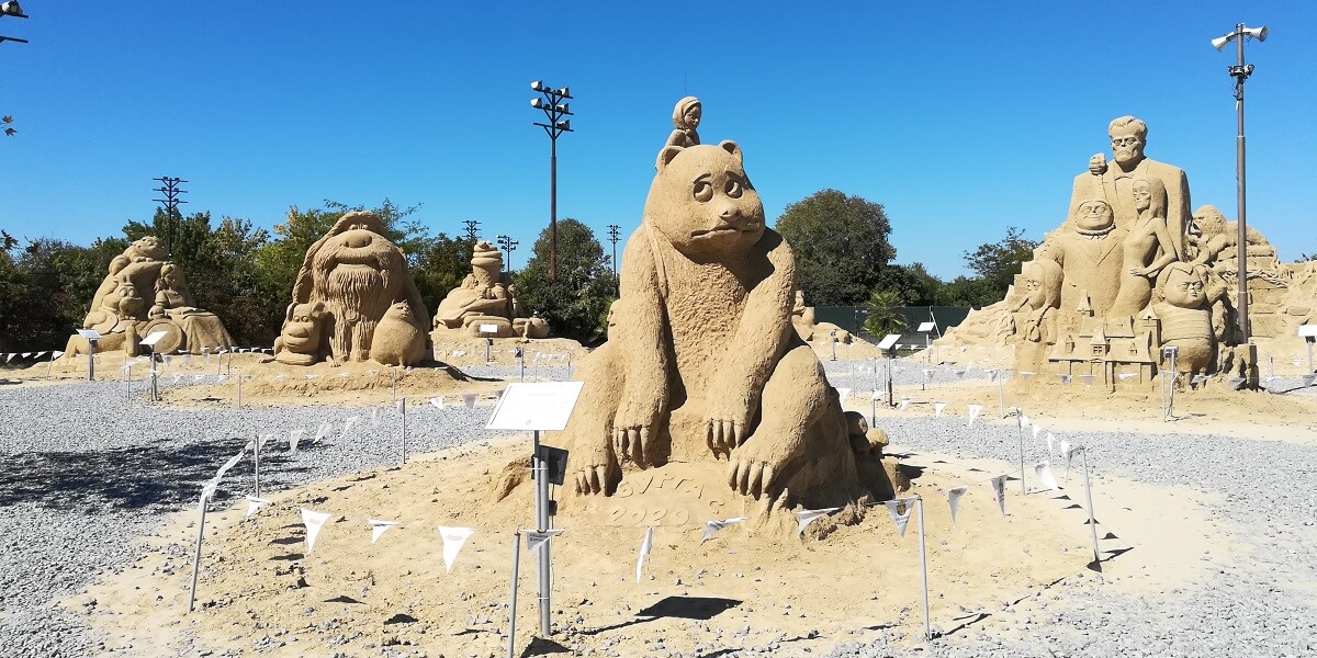 Imagini cu figurile din nisip Burgas, Bulgaria 20