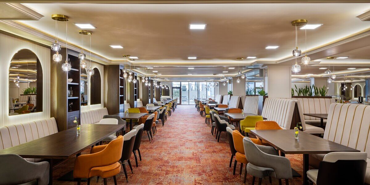 Hotel Admiral din Nisipurile de Aur, Bulgaria