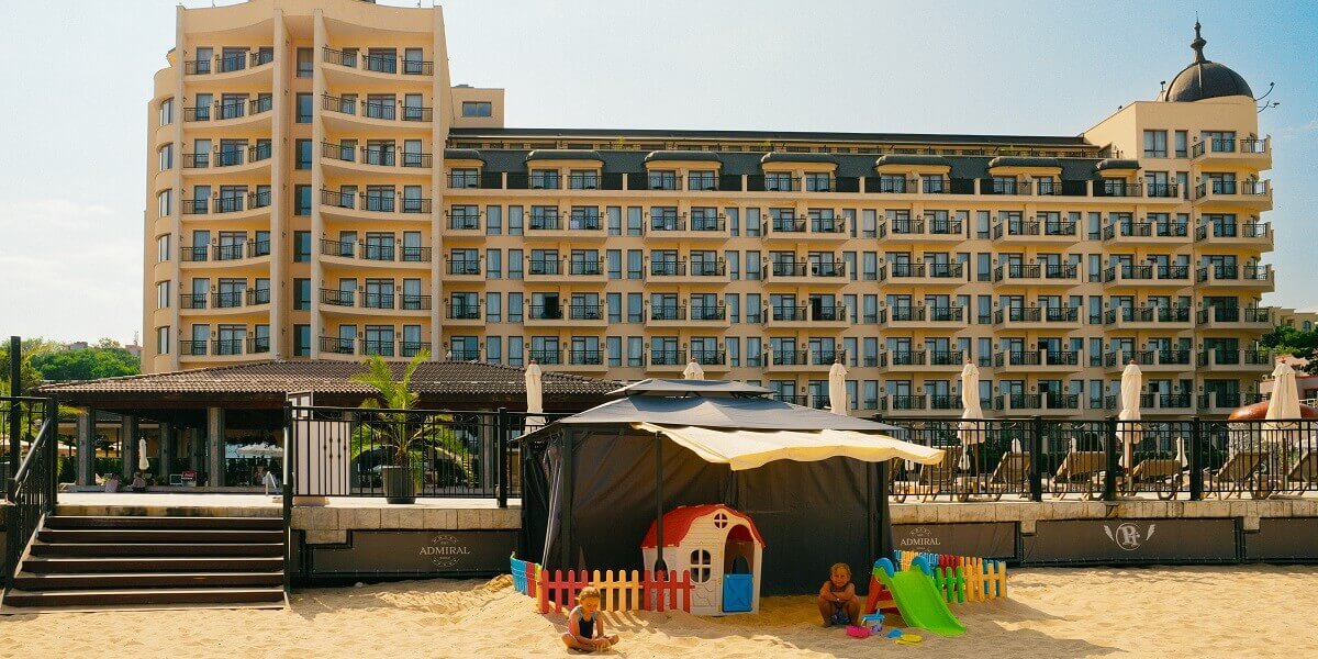 Hotel Admiral din Nisipurile de Aur, Bulgaria