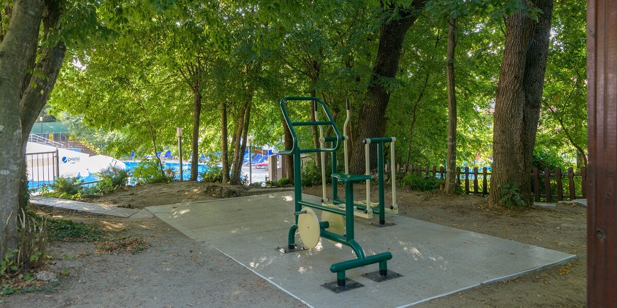 Fitnes în aer liber hotel Atlas din Nisipurile de Aur, Bulgaria