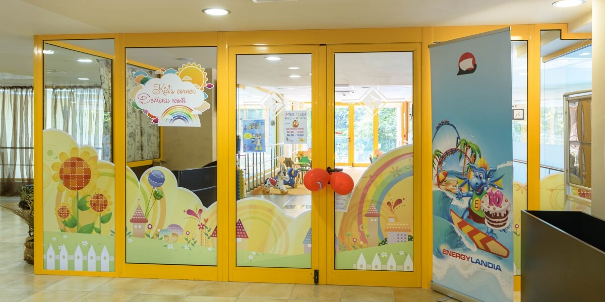 Mini club pentru copii hotel Atlas din Nisipurile de Aur, Bulgaria