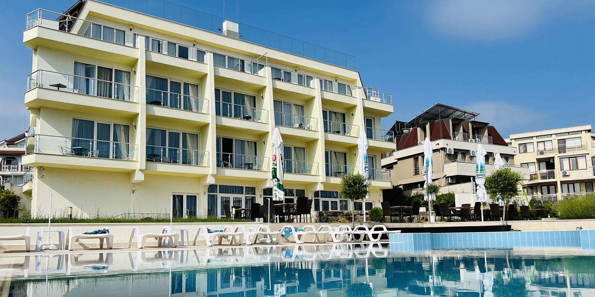 Imagine cu exteriorul hotelului Apolonis din Sozopol, Bulgaria