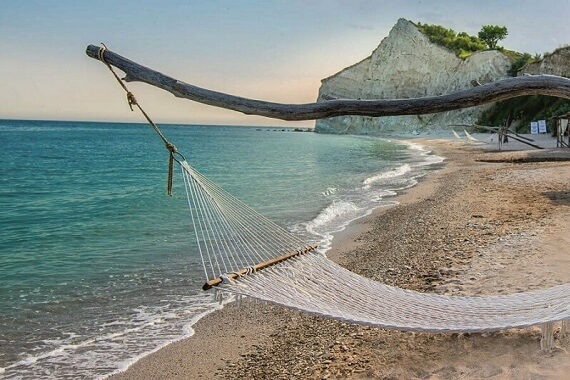 Cand se deschide sezonul pe litoralul din Bulgaria in 2021?